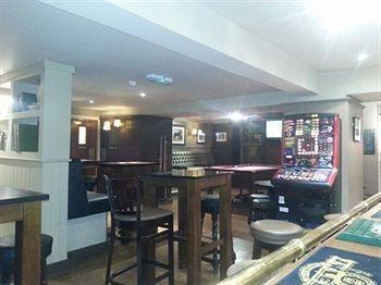 Holland Arms Hotel Gaerwen Exteriör bild