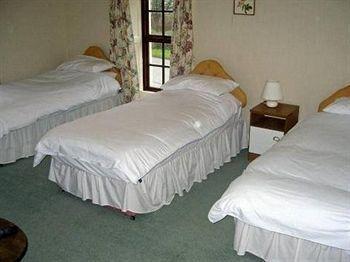 Holland Arms Hotel Gaerwen Exteriör bild
